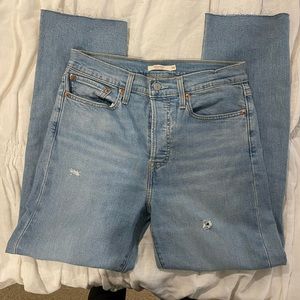 Levi’s Wedgie Straight Fit